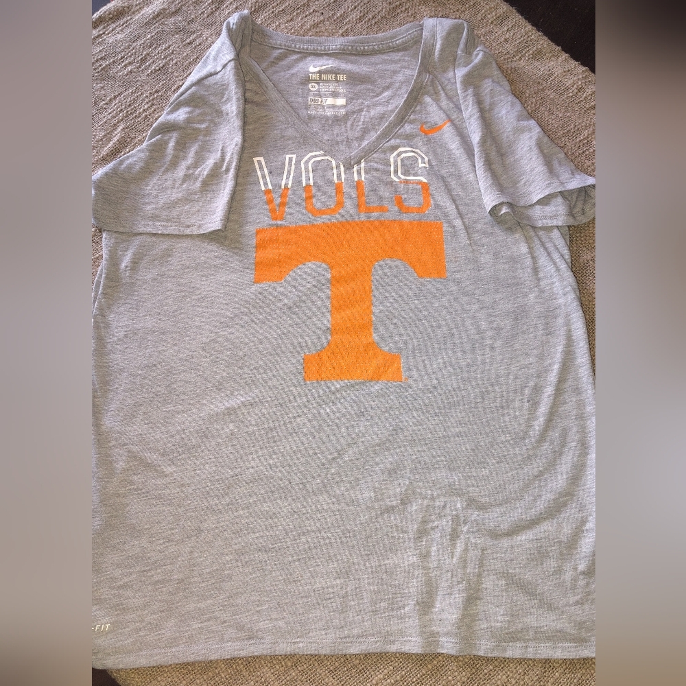 The Nike Tee Dri-Fit Tennessee Volts T-shirt